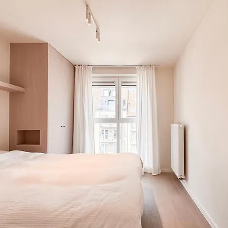 Luxury Modern 4 Bedrooms Parking Near Appartamento Knokke-Heist